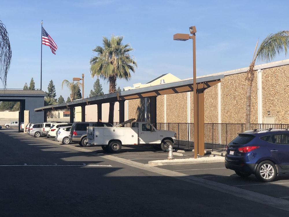 Country Inn & Suites By Radisson, Bakersfield, Ca Exteriér fotografie